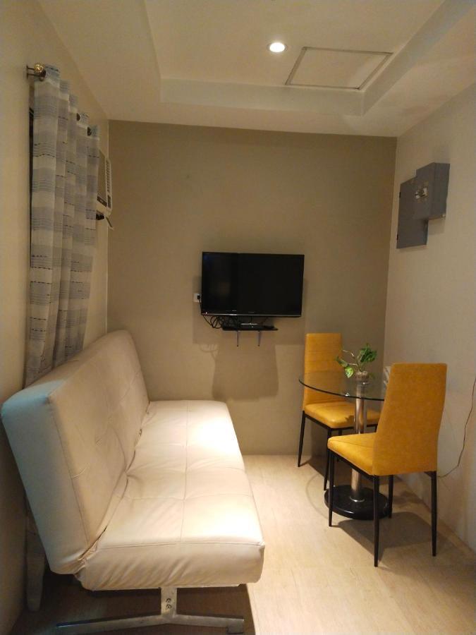 Avalu Residences Makati City Esterno foto